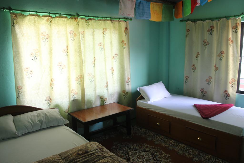 Bickey'S Homestay Pokhara Esterno foto